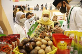 Pemprov Jatim Dorong Penguatan Halal Value Chain dan Percepatan Transformasi  Digital Ekonomi dan Keuangan  Syariah