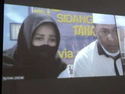 Pasutri di Gresik Jalani Sidang Dakwaan Perantara Sabu-Sabu