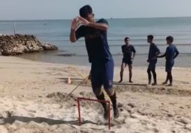 Tingkatkan Kemampuan Fisik, Skuat GU Jalani Pemusatan Latihan di Pantai Dalegan