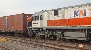 Layanan Kereta Api Logistik di Stasiun Indro Gresik Diyakini Akan Tekan Biaya Logistik
