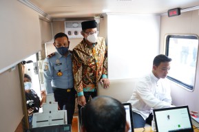 Gandeng Kantor Imigrasi Surabaya, Pemkab Sidoarjo Luncurkan Mobil Paspor Keliling