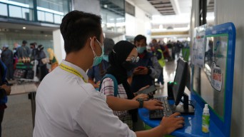 Calon Penumpang di Bandara Juanda Harus Sertakan Hasil Negatif Tes RT PCR Masa Berlaku 3x24 Jam
