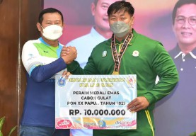 Bupati Lamongan Beri Bonus Rp 10 Juta Bagi Atlet Lamongan Peraih Emas PON Papua XX