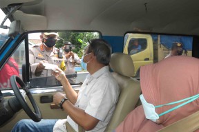 Polisi Sidoarjo Gelar Operasi Zebra Semeru 2021 dan Razia Vaksin