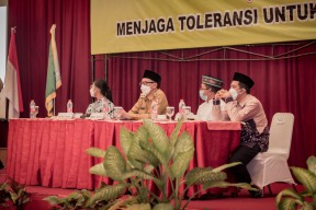 Jadi Pembicara Dialog Lintas Agama, Wabup Jember Ajak Jaga Ketentraman