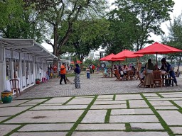 Tempat Wisata Mulai Beroperasi, Pemkot Surabaya Buka THP Kenjeran dengan Prokes Ketat