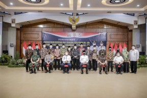 Tangkal Radikalisme dan Intoleransi, Bupati Jember Kukuhkan Pengurus FKUB dan FPK