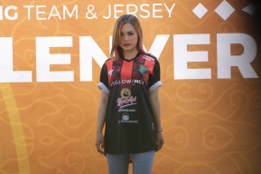 Persibo Siap Arungi Liga 3 dengan Kostum Motif Godong Jati