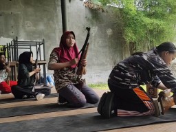 Jauhkan Dari Kecanduan Game dan Gadget, Perbakin Ponorogo Ajak Anak-anak Latihan Menembak Target