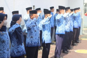 Rutan Gresik Peringati Hari Pahlawan