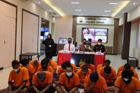 Sering Beraksi Malam Hari, 4 Begal di Gresik Dibekuk Polisi