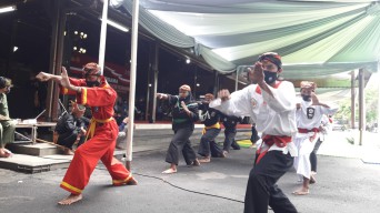 Ratusan Pesilat Unjuk Gigi di Pendopo Kongas Arum Kusumaning Bongso Tulungagung