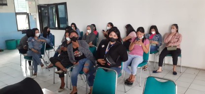 Jualan Miras, Satpol PP Gresik Sita KTP 18 Pramusaji Ngipik