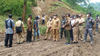 Bupati Tulungagung Ingatkan Warga di Lokasi Rawan Longsor