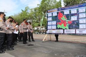 Gabungan Polisi-TNI Amankan Pilkades Serentak Tulungagung