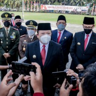 Peringati Hari Pahlawan, Bupati Hendy Serukan Lawan Kemiskinan dan Kebodohan