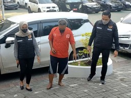Kena Getahnya ! Tukang Becak di Surabaya Yang Cabuli Tetangganya Kini Stroke