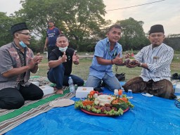 Jelang Laga Perdana Liga 3, Persgres Gelar Tasyakuran di Lapangan 