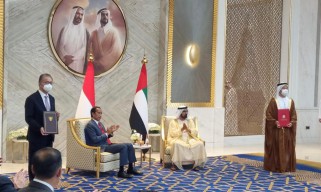 Gandeng Investor Abu Dhabi, Smartfren Kembangkan Data Center 1000 Megawatt di Indonesia