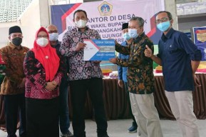 CSR PGN Saka Bantu Air Bersih Hingga RTH di Desa Pangkahwetan Kabupaten Gresik