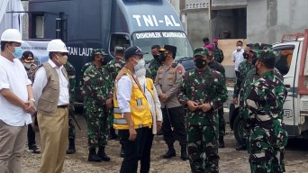 Panglima TNI Serahkaan 53 Unit  Rumah Kepada Ahli Waris Pahlawan KRI Nanggala 402
