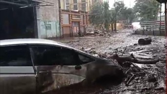 15 Warga Hanya Terseret Banjir Bandang Batu, 4 Selamat 11 Orang Masih Hilang