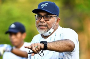Depak Coach Iwan Setiawan, Manajemen Persela Siapkan Pelatih Baru