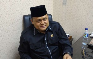 dr Agung Resmi Menjabat Jadi Ketua Komisi D DPRD Jatim