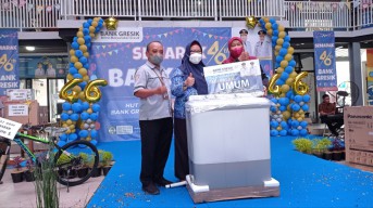 Bank Gresik Setor Dividen Rp 600 Juta