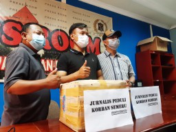 Bantu Sesama, Jurnalis Dewan Surabaya Buka Posko Peduli Semeru
