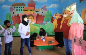 Pemkot Launching Surabaya Mendongeng, Masyarakatkan Dongeng ke Kampung-kampung