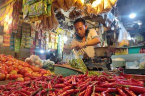 Jelang Nataru, Harga Cabai di Pasar Tradisional Jember Mulai Naik