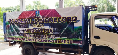 Peduli Kemanusiaan, Bakorwil Bojonegoro Salurkan Bantuan Masyarakat Terdampak Semeru