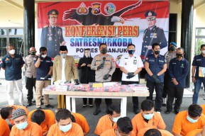 Anggota DPRD Nganjuk Dibekuk Saat Nikmati Sabu di Rumahnya