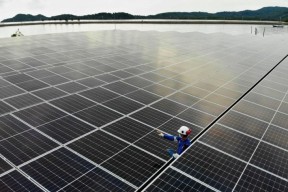 PJB Mulai Operasikan Pembangkit Listrik Tenaga Surya di Bawean