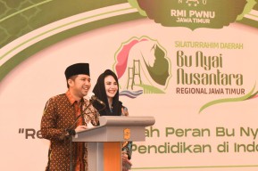 Wagub Emil Buka Silaturrahim Daerah Bu Nyai Nasional PW RMI NU Wilayah Jatim