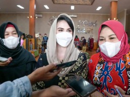 Arumi Bachsin Sebut 90 Persen KUKM Jatim Digerakkan Wanita