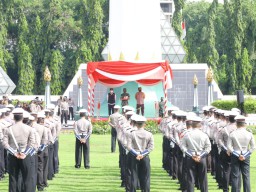 Cegah Lonjakan Covid-19 Saat Nataru, Wagub Emil : Jangan Terlalu Euforia
