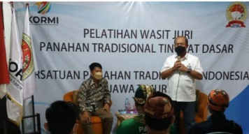 63 Perwakilan di Jatim Ikuti Pelatihan Wasit dan Juri Panahan Tradisional