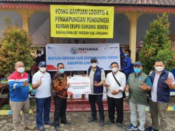 Peduli Korban Erupsi Semeru, Pertamina Salurkan Bantuan Hingga Pastikan Pasokan BBM dan LPG Aman