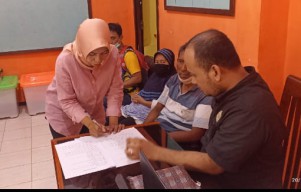 Anggota DPRD Mimik Idayana Berikan Pendampingan kepada Disabilitas Korban Pengeroyokan