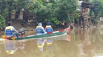 Tim Patroli Sungai Jatim Lakukan Pengawasan di Akhir Tahun