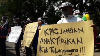 Rakyat Tulungagung Minta KPK Tuntaskan Kasus Korupsi di Daerah