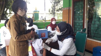 Satgas Covid-19 Percepat Vaksinasi Anak di Tulungagung