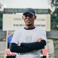 Gresik United Tunjuk Ahmad Nurosadi Jadi Pelatih Kiper