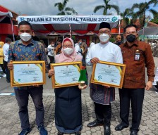 PT Smelting Raih Penghargaan K3 dari Gubernur Jatim Kategori Zero Accident