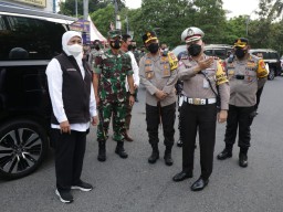 Khofifah Sambut Positif Aplikasi Monitoring Karantina Presisi
