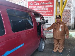 Lurah Karangturi Hibahkan Mobil Pribadi Untuk Mobil Siaga Warga
