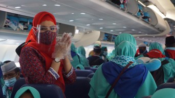 Lion Air Awali Penerbangan Perdana ke Tanah Suci Angkut 414 Jamaah Umrah