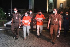 Kredit Fiktif di Bank Syariah Sidoarjo, Dua Tersangka Ditahan dan Satu Buron